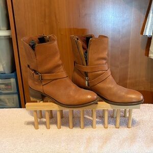 J Crew Women's Tan Leather Mid-Calf Buckle Boots - size 8